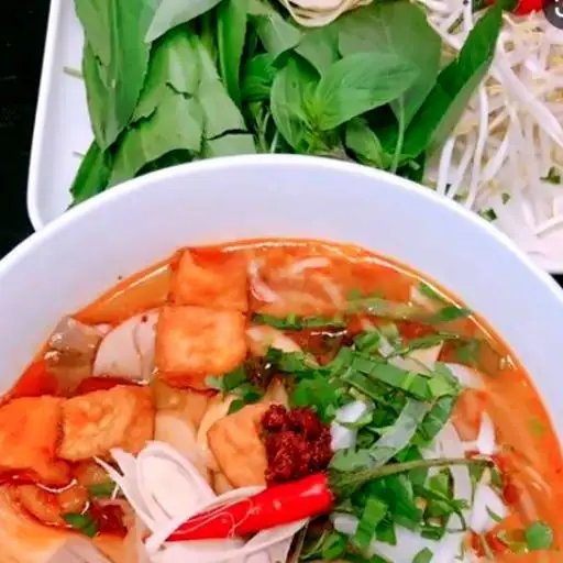 Bún Huế chay - Hộp Nhựa - 60.000 ₫ tại Quán Chay Vạn Phước - Bùi Hữu Nghĩa