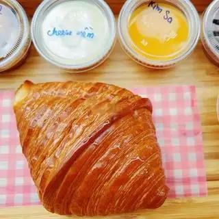 Hình ảnh Croissant kim sa