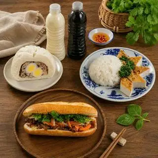 Hình ảnh Bánh Mì Thập Cẩm Truyền Thống + Xôi Trắng Chả + Sữa Đậu ( Tặng Bánh Bao Trứng Cút )