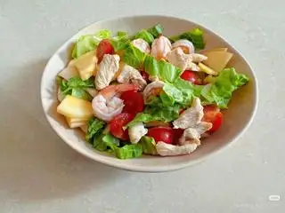 Hình ảnh salad- trứng -tôm -xà lách