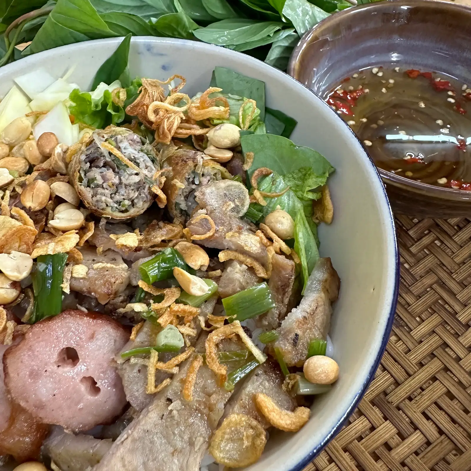 Bún thịt nướng - 65.000 ₫ tại Bún Chả Hà Nội 168B - Nguyễn Gia Trí