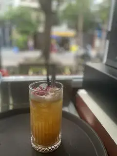 Trà vải hoa hồng - 52.000 ₫ tại Chiu - Cà Phê & Trà - Nguyễn Gia Trí