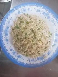 Cơm chiên tỏi - 40.000 ₫ tại Hùng Ký Mì Gia - Chung Cư Ngô Gia Tự