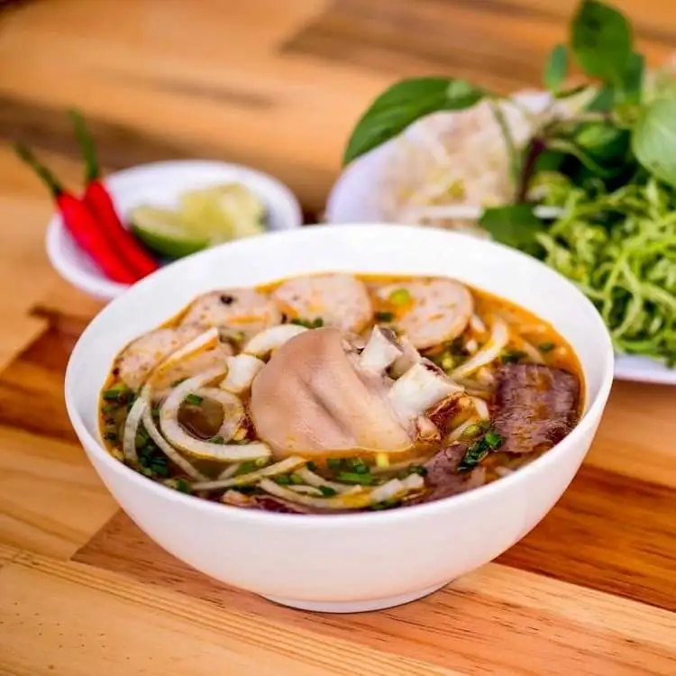 Bún giò - 45.000 ₫ tại Mì Quảng, Bún Bò & Bún Giò - Hương Lộ 2