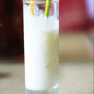 Hình ảnh Sữa chua đánh đá 