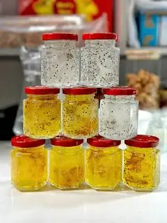 Hình ảnh Yến chưng hạt chia saffron
