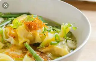 Hoành Thánh Không  - 65.000 ₫ tại Bún Riêu Kim Chi - Đường Số 37