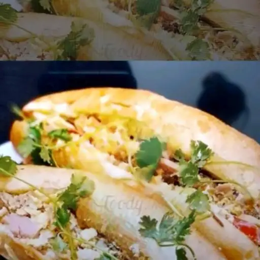 Hình ảnh Bánh mì pate trứng ruốc