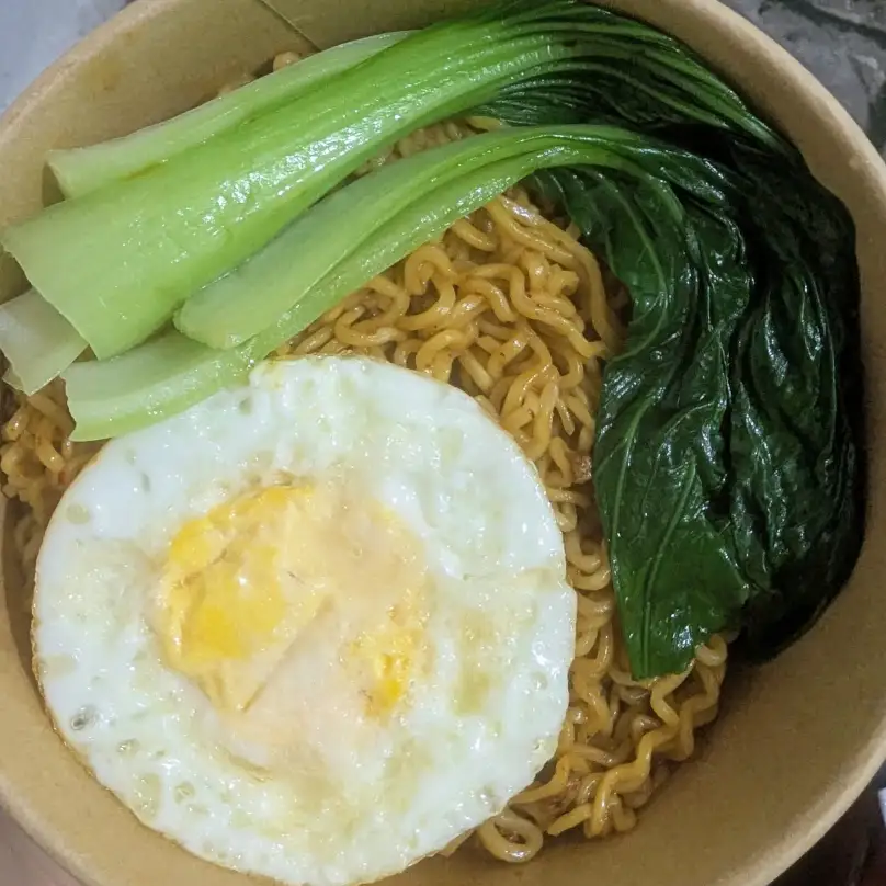 Hình ảnh Mì trộn-ốp la