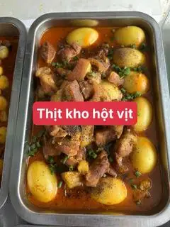 thịt kho hột vịt - 36.000 ₫ tại Quán Cơm 92 - Cơm Phần & Cơm Văn Phòng - Hà Huy Giáp