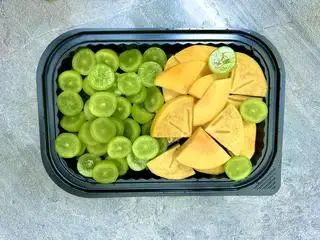 Hình ảnh Combo Ngọt ơi là ngọt - Nho Sữa+ Hồng Giòn