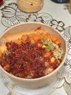 Hình ảnh Mì trộn mực 