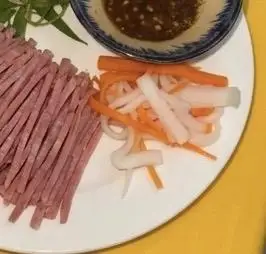 Hình ảnh Nem chua Phan Thiết