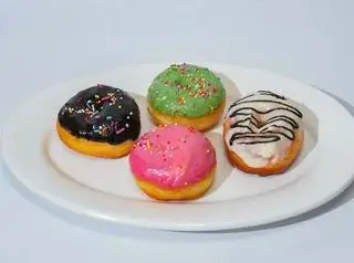 Hình ảnh Hộp donut mini 4 cái 