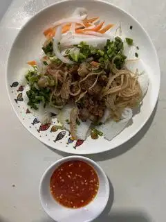 Hình ảnh bánh hỏi thịt nướng 