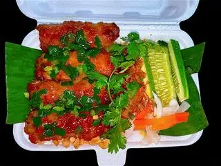 Hình ảnh Xôi 2 Nem Nướng Mật Ong Đặc Biệt