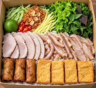 Hình ảnh Bún nước tương thập cẩm