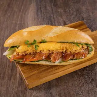 Hình ảnh Bánh Mì Nem Nướng - Trứng