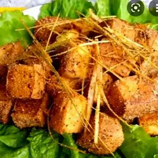Đậu hủ sả - 10.000 ₫ tại Quán Chay Vạn Phước - Bùi Hữu Nghĩa