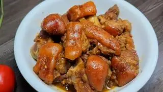 Hình ảnh Cơm trứng ốp và chân giò 