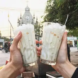 Hình ảnh Dừa Dầm Sữa Chua