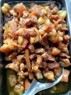Hình ảnh cơm thịt kho tiêu