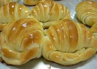 bánh mỳ cua pho mai - 20.000 ₫ tại Tiệm Bánh MiMi Cake -  Đường 15