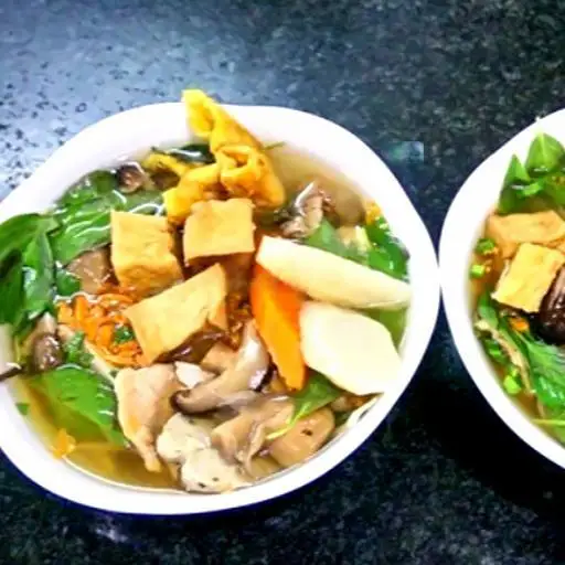 Hủ tiếu chay - Hộp Nhựa - 60.000 ₫ tại Quán Chay Vạn Phước - Bùi Hữu Nghĩa