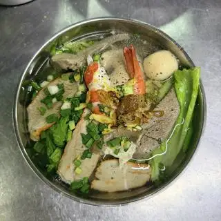 Hình ảnh Hủ tíu mi thập cẩm