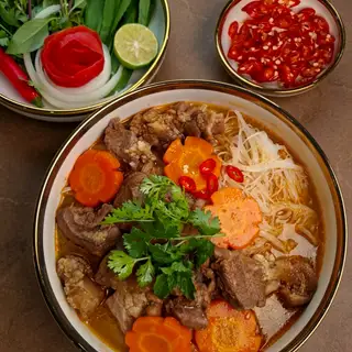 Hủ Tiếu Bò Kho - 57.000 ₫ tại Bếp Nhà Linh - Mì Xào, Bò Kho & Bún Mắm Nêm - Phan Huy Ích