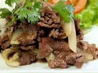 Nui xào bò - 55.000 ₫ tại Bò Lá Lốt & Bún Thịt Nướng - Chung Cư Ấn Quang
