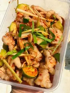 Chân gà rút xương (size nhỏ) - 65.000 ₫ tại Bánh Ướt Lòng Gà Tân Phú - Bùi Xuân Phái