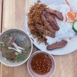 cơm tấm chay - 40.000 ₫ tại Quán Chay Tâm An - Hủ Tiếu Chay & Bún Riêu Chay - Phạm Văn Bạch