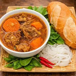 TOP 1: Bò Kho Bánh Mì - 80.000 ₫ tại  Bánh Mì Tô - Bò Kho & Xíu Mại - Tân Vĩnh