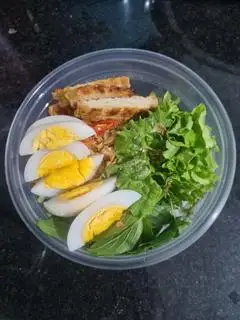 Bún nem nướng - trứng - 45.000 ₫ tại Quán Bún Nem Nướng & Chả Lụi - Nguyễn Văn Săng