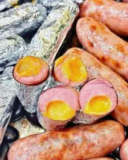 Xúc xích phô mai - 39.000 ₫ tại Xiên Nướng Tam Ka - Hồ Thị Kỷ