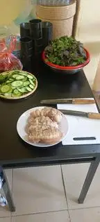 Hình ảnh Thêm Thịt chân giò nóng hổi 