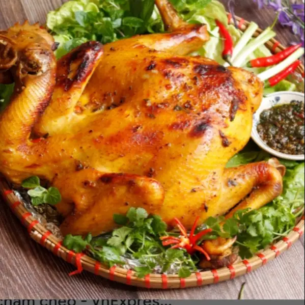 Hình ảnh Gà nướng không ớt 1 con kèm 1ly trà tắc 
