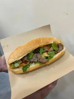 Hình ảnh Bánh Mì Trứng Xá Xíu