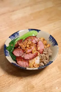 Hình ảnh Cơm trộn lạp xưởng Hà Khẩu