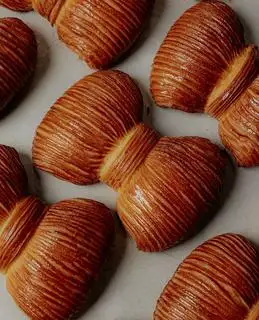 Hình ảnh Bánh Nơ Ngàn Lớp