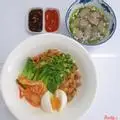 Mì trộn bò viên - 38.000 ₫ tại Hẻm FastFood - Mì Trộn Trứng Lòng Đào