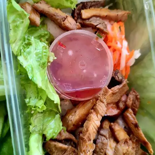 Bún Thịt Nướng - 52.000 ₫ tại Quán Cô Tám - Bún Riêu & Bún Thịt Nướng - Đình Phong Phú