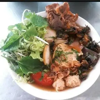 Hình ảnh Combo * Bún Riêu Thập Cầm Xương Cua Chả Ốc + Coca-cola chai 