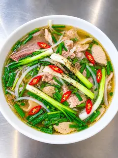 Hình ảnh Phở tái viên