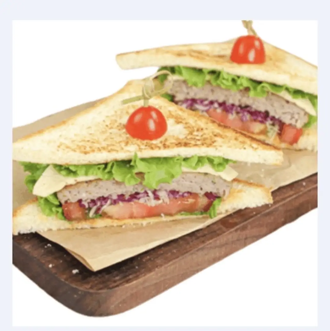 SANDWICH BÒ TRỨNG  - 35.000 ₫ tại Bánh Mì Hồng Liên - Nguyễn Thị Minh Khai