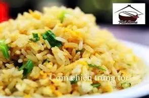 Cơm chiên trứng tỏi chay - 45.000 ₫ tại Mai Home - Món Ngon Chay - Nguyễn Trãi