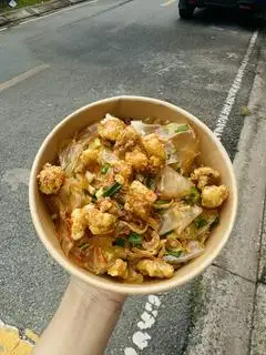 Hình ảnh Bánh tráng phơi sương trộn mỡ hành - hành phi - tóp mỡ