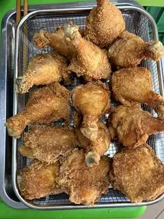 Hình ảnh Đùi Gà Xối Mỡ