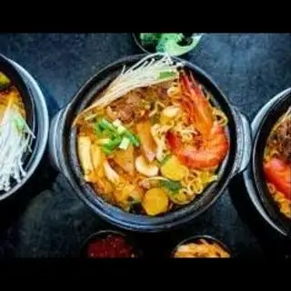 mì cay chả cá Hàn Quốc +xúc xích  - 67.000 ₫ tại Mì Cay Hai Duyên - Mì Trộn & Nước Ép - Tân Quý
